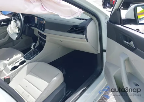 2024 Volkswagen Jetta 1.5T Se from USA, damaged, VIN 3VWEM7BU8RM007188